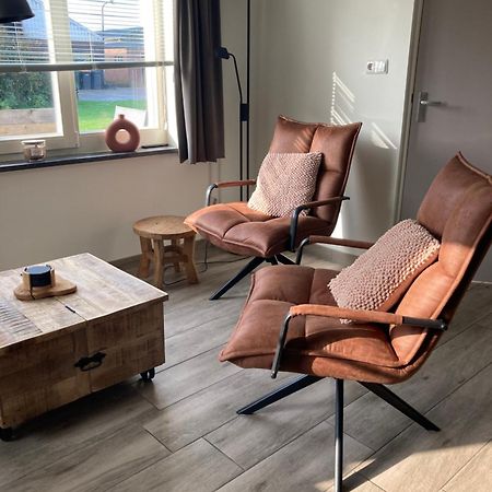 Bungalow Op Bedrijf Met Melkkoeien De Cocksdorp  Bagian luar foto
